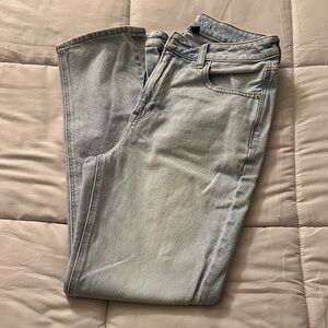 American Eagle Outfitters Mom Jean